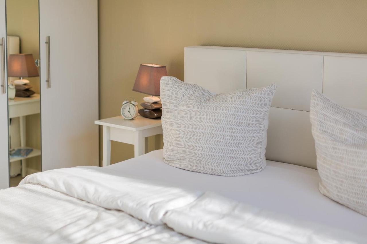 Premium-Lodge Im Der Suedschwede ... Dein Gaestehaus Mitten In Zingst Buitenkant foto
